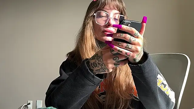 airgeadx online show from January 23, 5:10 pm