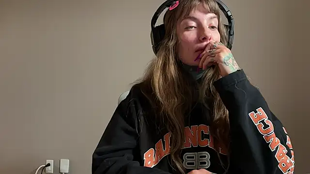 airgeadx online show from January 23, 8:13 pm