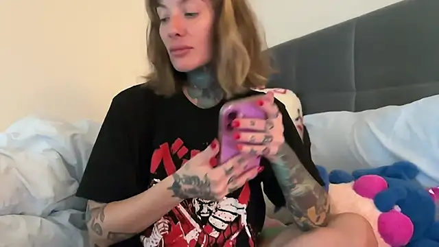 airgeadx online show from September 26, 9:19 pm