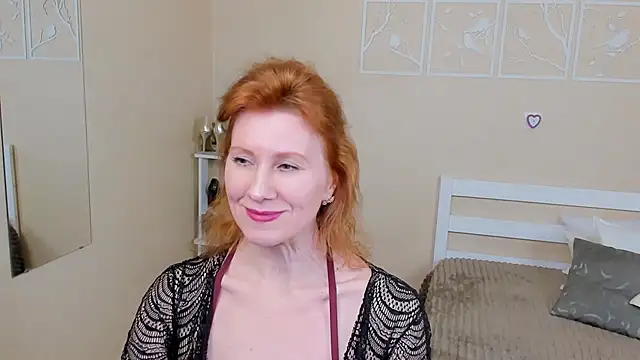 FoxySophia online show from February 4, 6:17 pm