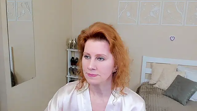 FoxySophia online show from February 8, 7:49 pm