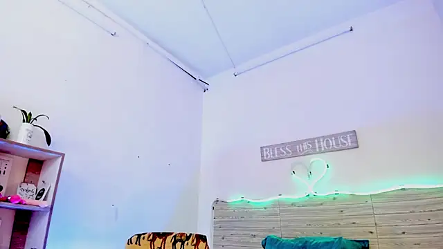 lilahSweet online show from January 29, 5:35 pm