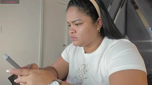 moonsweet1 online show from February 28, 7:03 pm