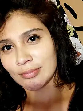 kinky milaxh online show from January 3, 1:59 am