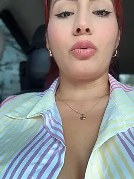 LINDA PATTY94 online show from February 13, 7:31 pm