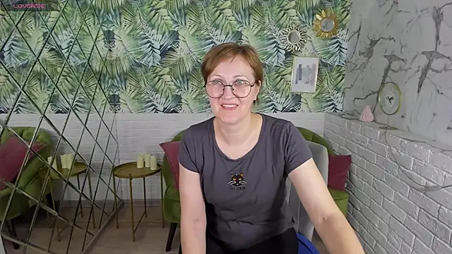 Paris Cherry online show from March 9, 2:07 am