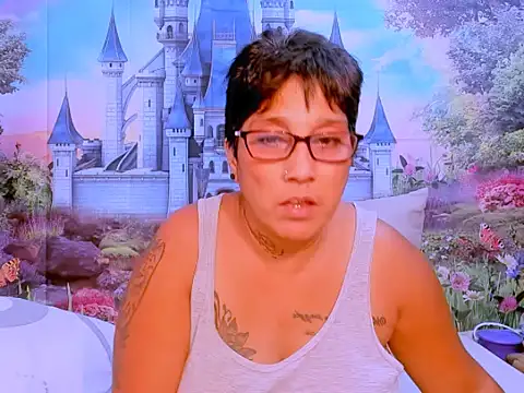 indianroxy online show from February 20, 11:10 pm