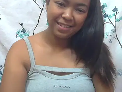 milkboobsgirl online show from March 18, 8:14 am