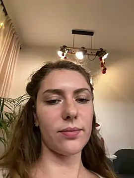 MariiD online show from December 20, 2:27 pm