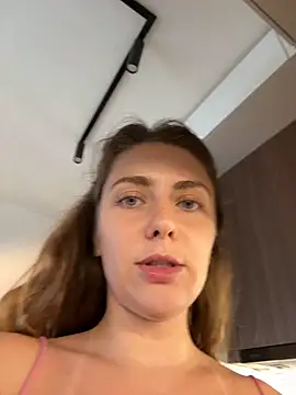 MariiD online show from February 23, 2:04 pm