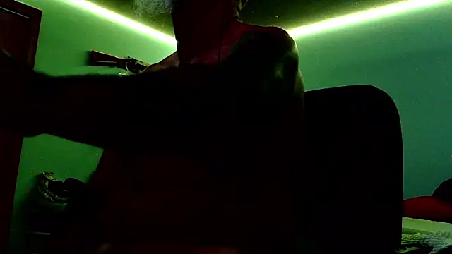 EdgarAlenPole online show from October 27, 3:10 am