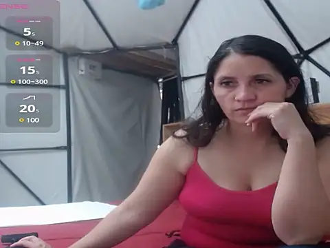 Snapshot of angel_sw chatting on December 2, 10:01 pm angel sw online show from December 2, 10:01 pm