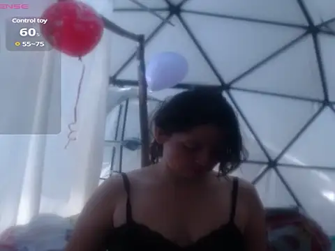 Snapshot of angel_sw chatting on December 26, 1:10 pm angel sw online show from December 26, 1:10 pm