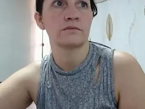 Snapshot of angel_sw chatting on February 26, 8:22 pm angel sw online show from February 26, 8:22 pm