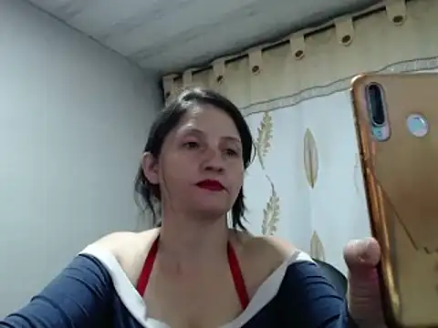 Snapshot of angel_sw chatting on March 4, 12:29 am angel sw online show from March 4, 12:29 am