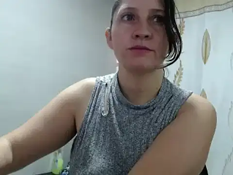 Snapshot of angel_sw chatting on March 11, 8:42 pm angel sw online show from March 11, 8:42 pm