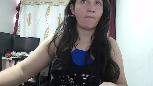 Snapshot of angel_sw chatting on October 14, 7:36 pm angel sw online show from October 14, 7:36 pm