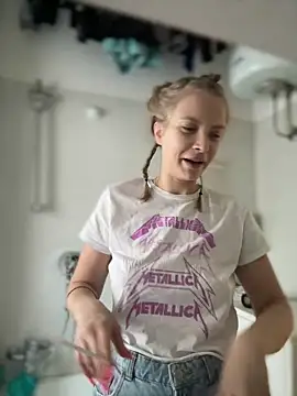 AnastasiaAniess online show from February 2, 4:00 pm