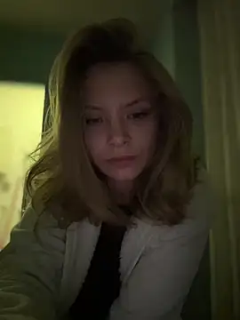 AnastasiaAniess online show from February 14, 5:09 am