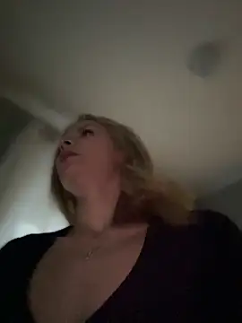 AnastasiaAniess online show from March 19, 5:39 pm