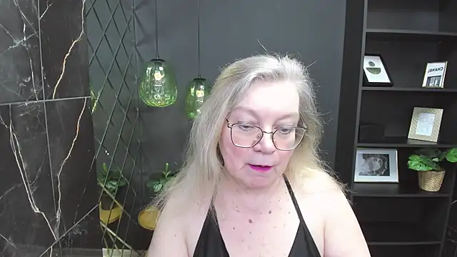 NataliMellow online show from February 11, 1:09 pm