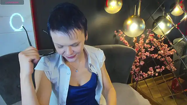 Snapshot of BrandiSweetie chatting on January 20, 1:53 pm BrandiSweetie online show from January 20, 1:53 pm