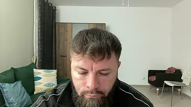 Snapshot of AlphaSparks chatting on December 2, 3:47 am AlphaSparks online show from December 2, 3:47 am