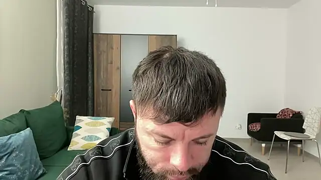 Snapshot of AlphaSparks chatting on December 3, 4:03 am AlphaSparks online show from December 3, 4:03 am