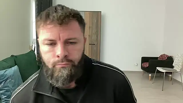 Snapshot of AlphaSparks chatting on December 3, 7:10 am AlphaSparks online show from December 3, 7:10 am