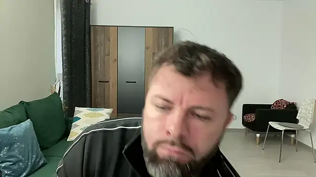 Snapshot of AlphaSparks chatting on December 11, 6:36 am AlphaSparks online show from December 11, 6:36 am