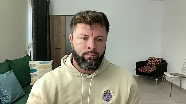 Snapshot of AlphaSparks chatting on January 8, 6:41 am AlphaSparks online show from January 8, 6:41 am