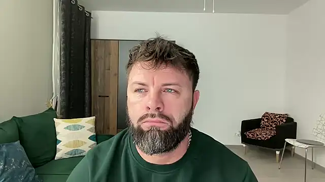 Snapshot of AlphaSparks chatting on January 9, 3:47 am AlphaSparks online show from January 9, 3:47 am