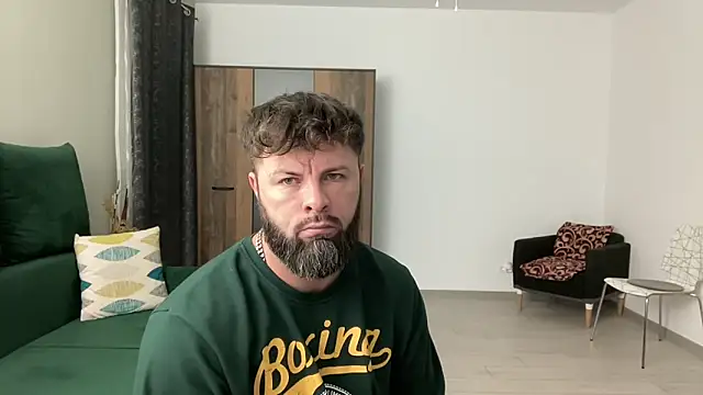 Snapshot of AlphaSparks chatting on January 30, 3:55 am AlphaSparks online show from January 30, 3:55 am