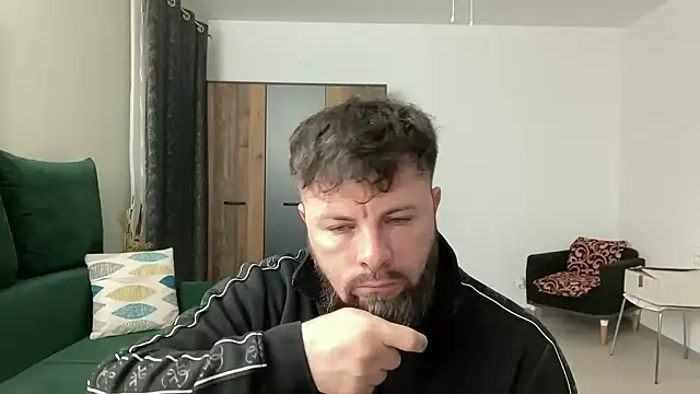 Snapshot of AlphaSparks chatting on March 3, 3:30 am AlphaSparks online show from March 3, 3:30 am