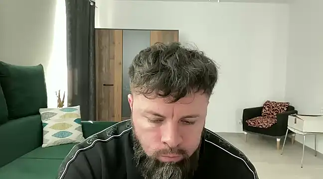 Snapshot of AlphaSparks chatting on March 3, 7:43 am AlphaSparks online show from March 3, 7:43 am