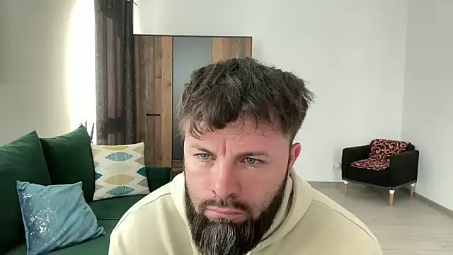 Snapshot of AlphaSparks chatting on March 10, 6:38 am AlphaSparks online show from March 10, 6:38 am