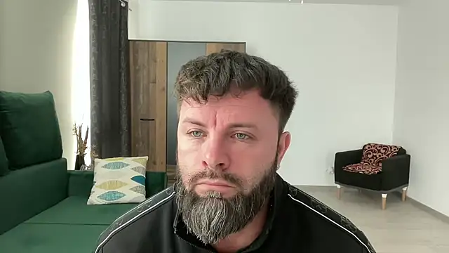 Snapshot of AlphaSparks chatting on March 11, 7:04 am AlphaSparks online show from March 11, 7:04 am