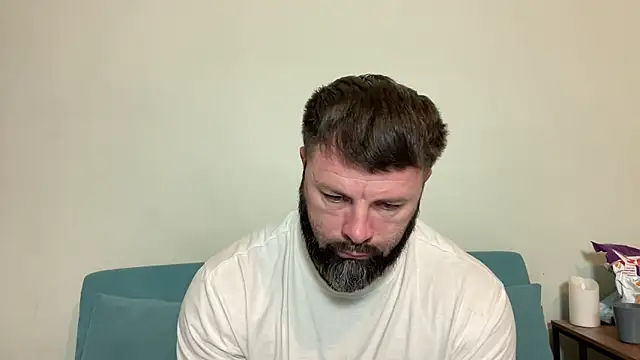 Snapshot of AlphaSparks chatting on September 18, 3:08 am AlphaSparks online show from September 18, 3:08 am