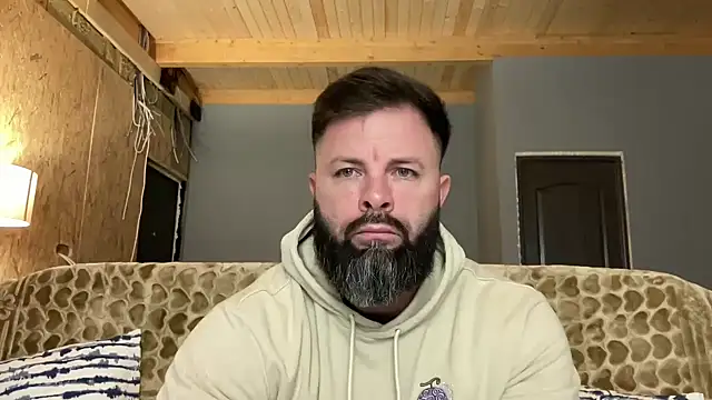 Snapshot of AlphaSparks chatting on October 20, 2:56 am AlphaSparks online show from October 20, 2:56 am