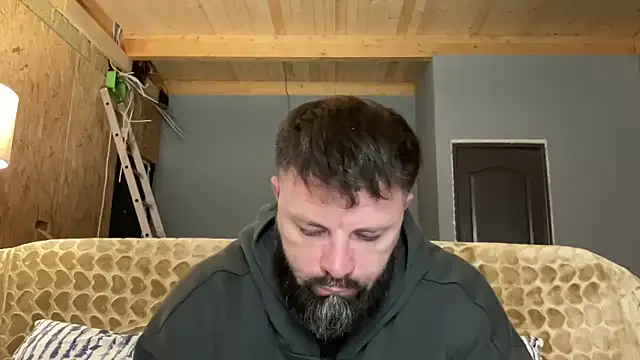 Snapshot of AlphaSparks chatting on October 22, 2:45 am AlphaSparks online show from October 22, 2:45 am