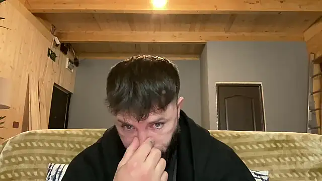 Snapshot of AlphaSparks chatting on November 6, 3:51 am AlphaSparks online show from November 6, 3:51 am