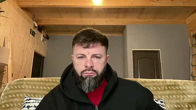 Snapshot of AlphaSparks chatting on November 7, 3:50 am AlphaSparks online show from November 7, 3:50 am