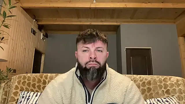 Snapshot of AlphaSparks chatting on November 26, 3:51 am AlphaSparks online show from November 26, 3:51 am