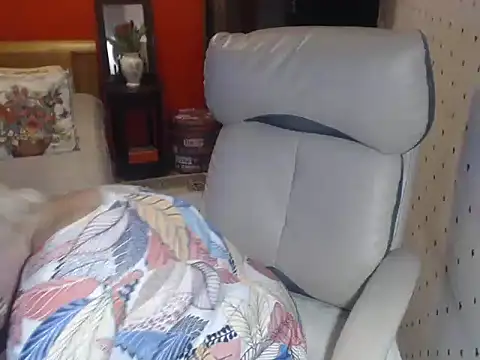 sexymaturestyle online show from February 12, 9:01 pm