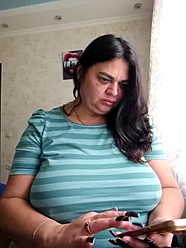 littleRikka online show from September 29, 8:41 am