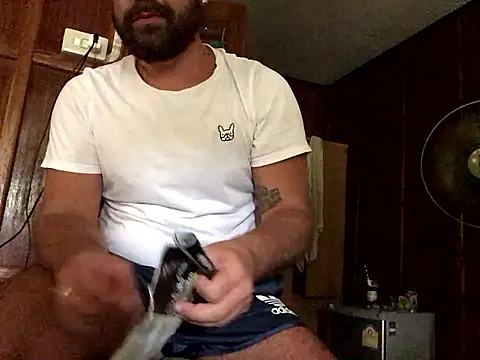 fuckerplayer1 online show from December 4, 7:28 am