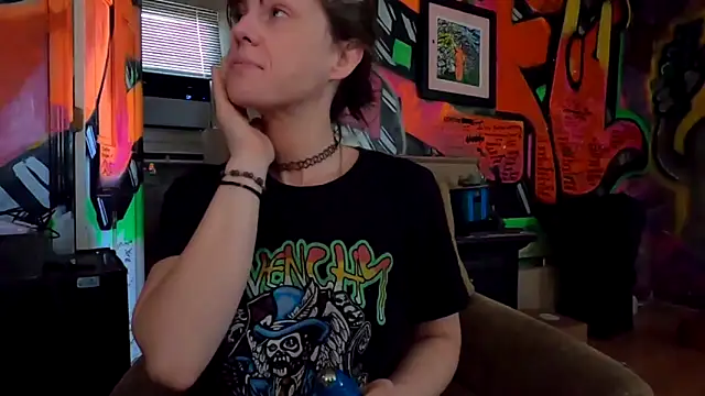 TheDaisyChaos online show from February 20, 5:07 pm