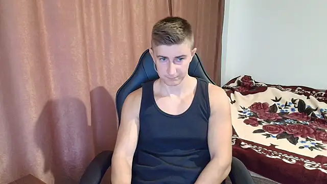 Todhorny9873 online show from March 6, 6:08 am