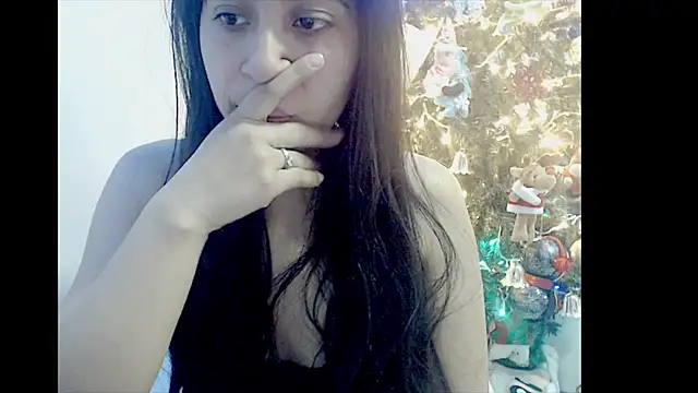 lizztaylor535 online show from December 20, 2:27 pm