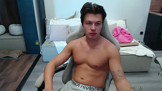 Sunny-Girl1 online show from October 8, 6:33 am